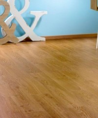 LAMINĀTS UN PIEDERUMI