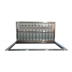 Nerūsējošā tērauda grīdas piekļuves durvis  70 cm x 200 cm "H" iekštelpām un ārtelpam